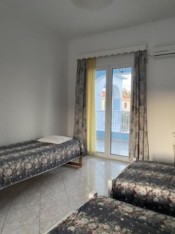 Anna'S Studios & Apartments Zakynthos Town Exterior photo