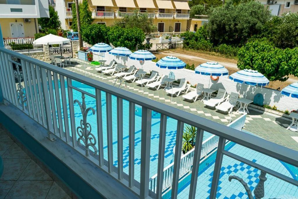 Anna'S Studios & Apartments Zakynthos Town Exterior photo
